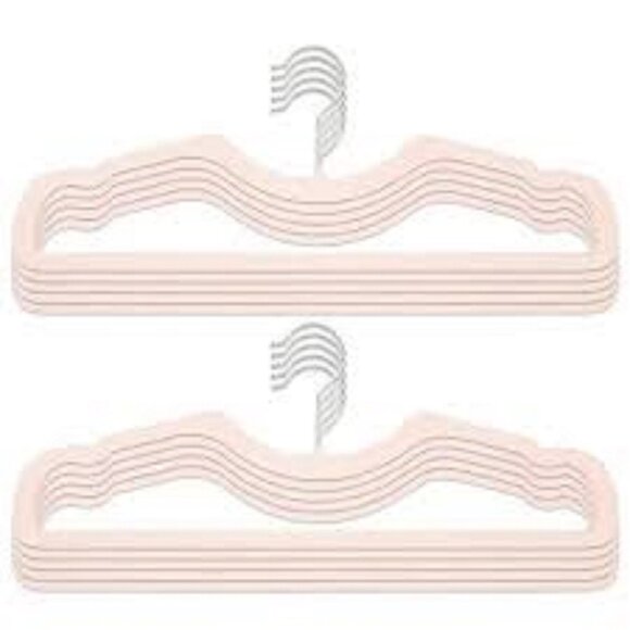 Higher Hangers Set of 10 Space Saving Short Neck Nonslip Velvet Hangers - Picture 1 of 4